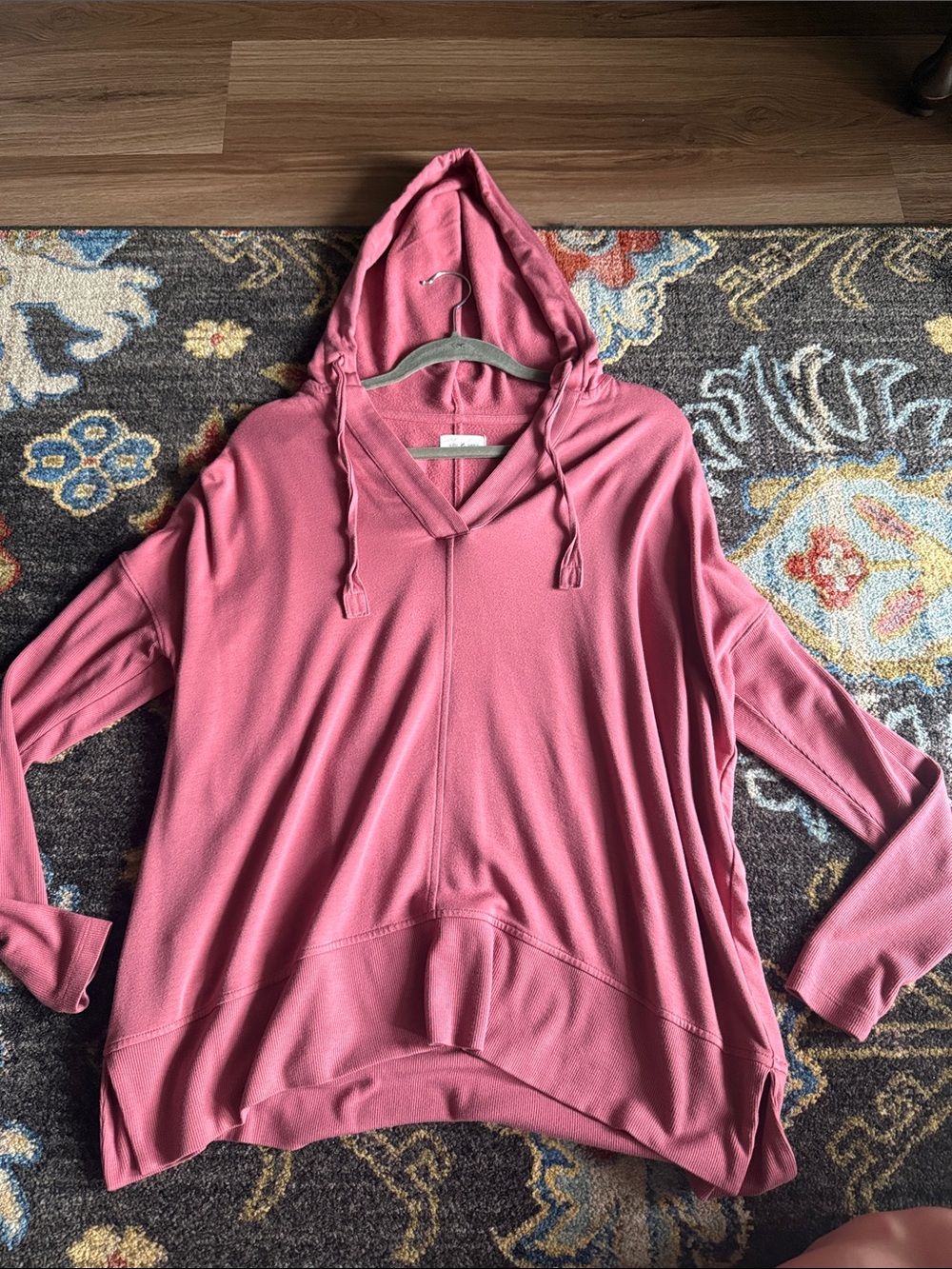 Women's Rose Pink V-Neck Hoodie Pullover